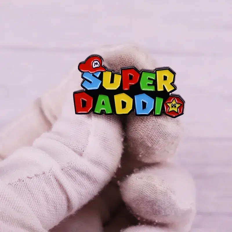 Pin's Mario Super Daddi S69496305c45a4b7eb71e367f6ba82144g